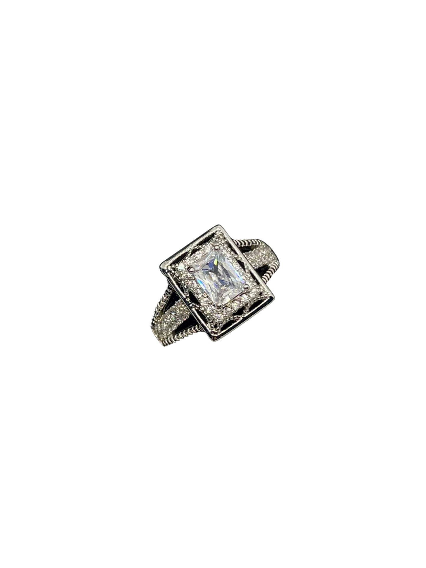 Celestia Radiant-Cut Statement Ring – Silver Finish